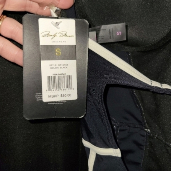 VINTAGE NWT Marilyn Monroe swimsuit size small - Picture 3 of 5